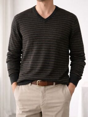 Crew 100% Merino Wool V-Neck Sweater Charcoal Brown Stripe Size M Luxury Classic